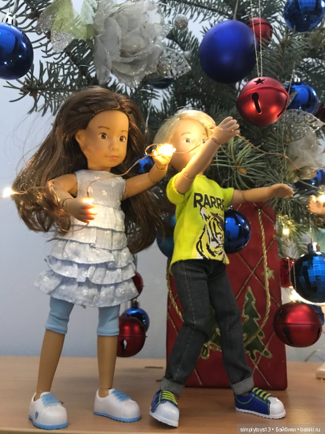 Как малышня елку наряжала (фото 6)