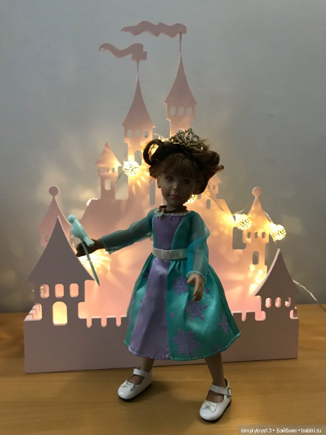 Орешек и ее волшебные птички несут волшебство в каждый дом