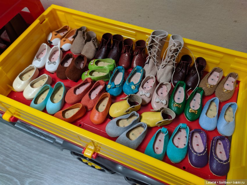 Вера и грузовичок обуви — Куклы Kathe Kruse (Кате/Кэте Крузе): фото (фото 3)