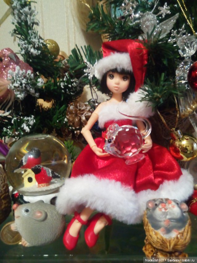 С наступающим Новым годом всех жителей любимых Бейбиков