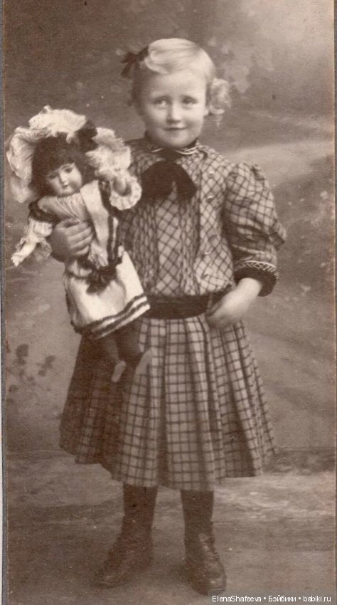 Как хочется заглянуть в прошлое своих антикварных кукол.....А Вам (фото 9)