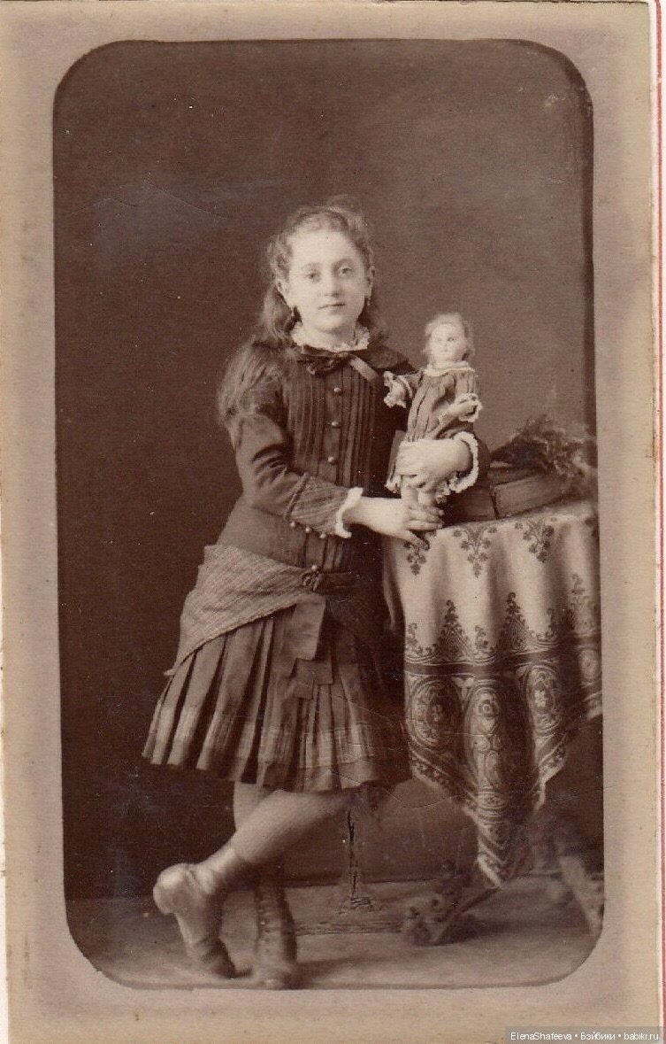 Как хочется заглянуть в прошлое своих антикварных кукол.....А Вам (фото 4)