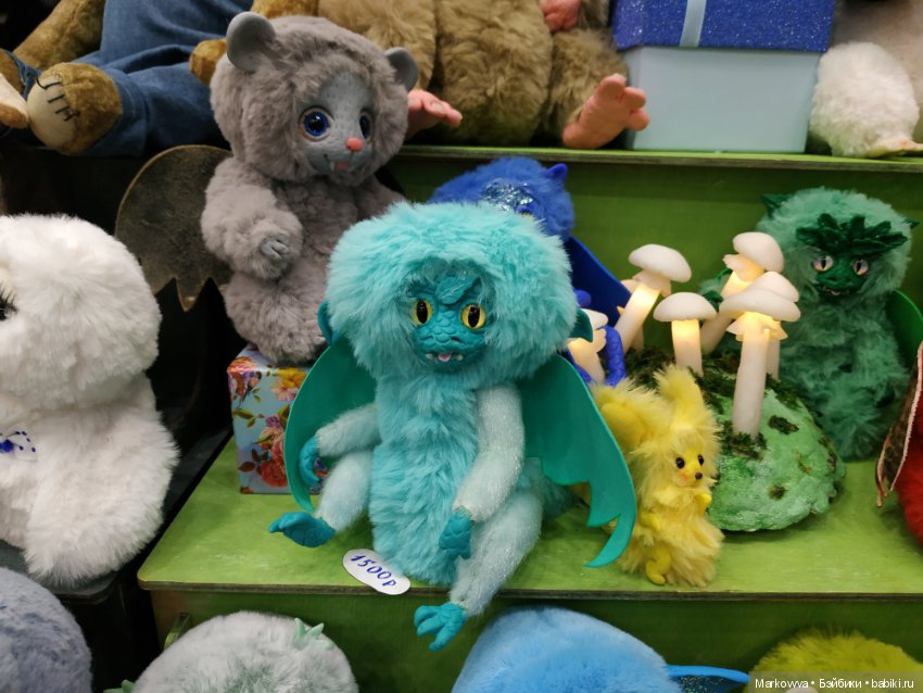 Выставка на Тишинке 6 января 2020