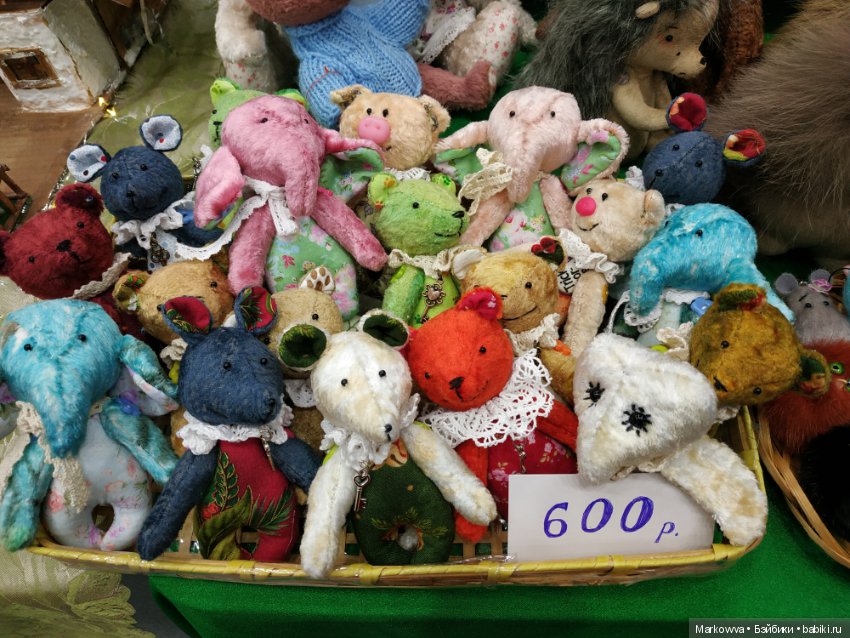 Выставка на Тишинке 6 января 2020