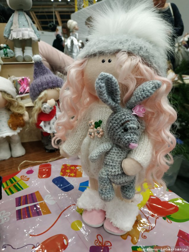 Выставка на Тишинке 6 января 2020