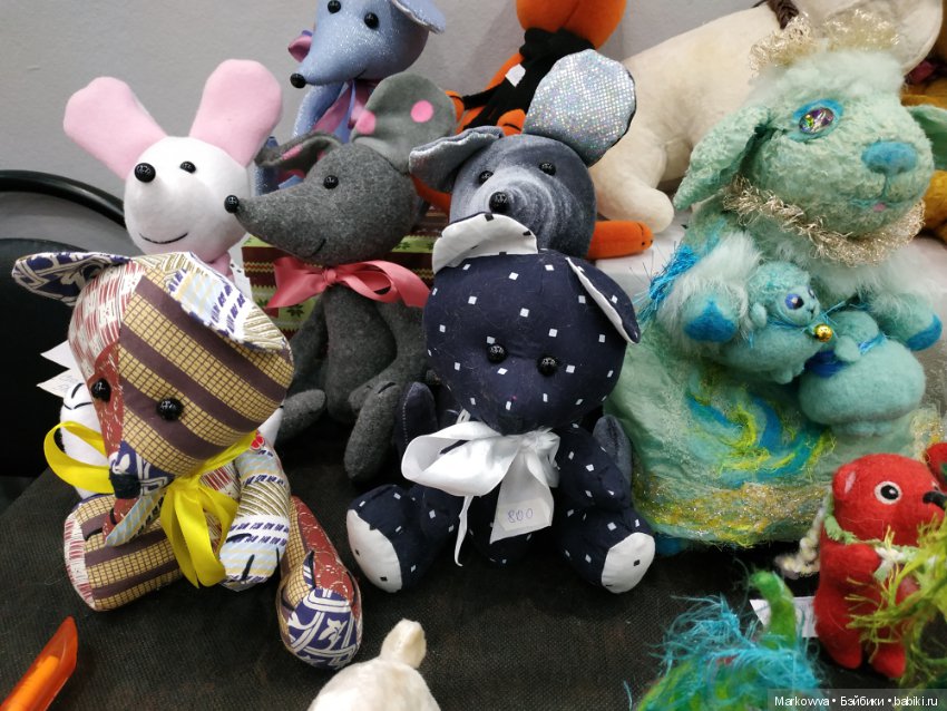 Выставка на Тишинке 6 января 2020