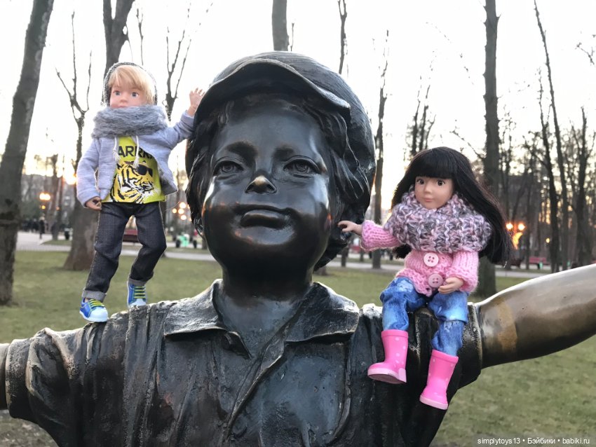 Крузики приглашают на вечернюю прогулку по Харькову