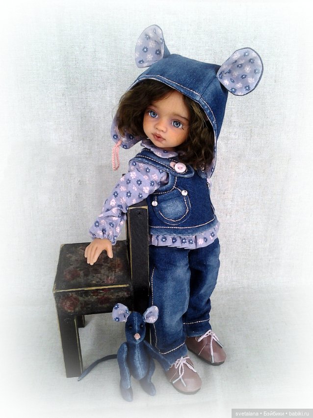 Моя маленькая джинсовая Мышка. ООАК куколки Антонио Хуан (фото 5)