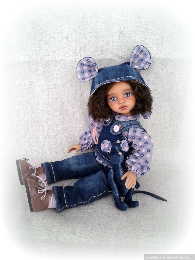 Моя маленькая джинсовая Мышка. ООАК куколки Антонио Хуан (фото 9)