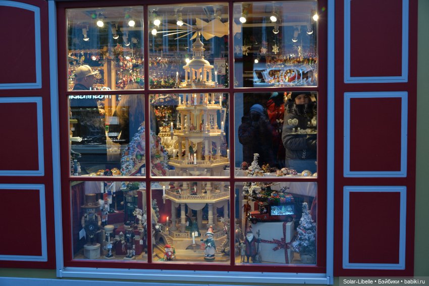 Симка катается на сноуборде или добро пожаловать в Иннсбрук (фото 7)