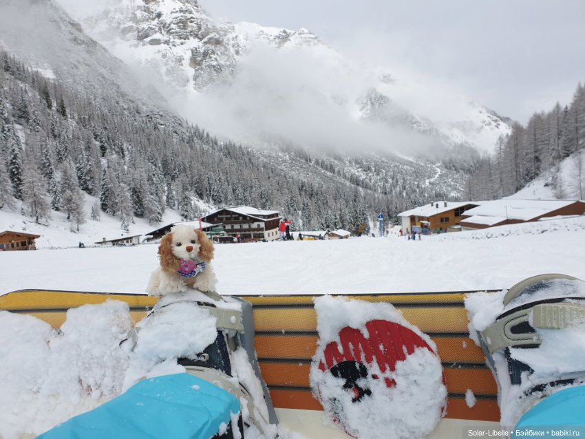 Симка катается на сноуборде или добро пожаловать в Иннсбрук