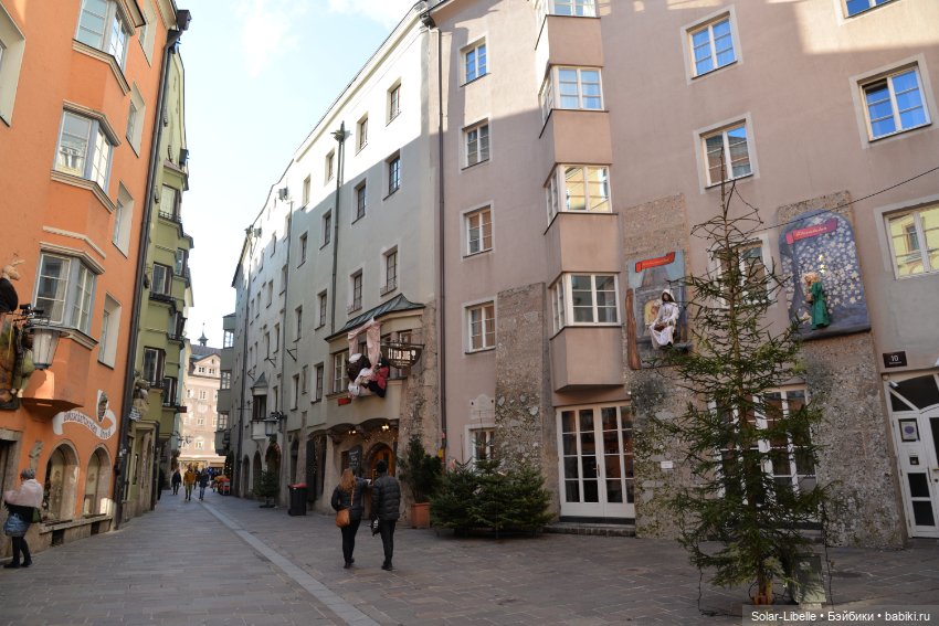 Симка катается на сноуборде или добро пожаловать в Иннсбрук