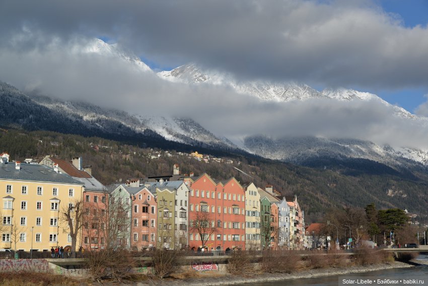 Симка катается на сноуборде или добро пожаловать в Иннсбрук