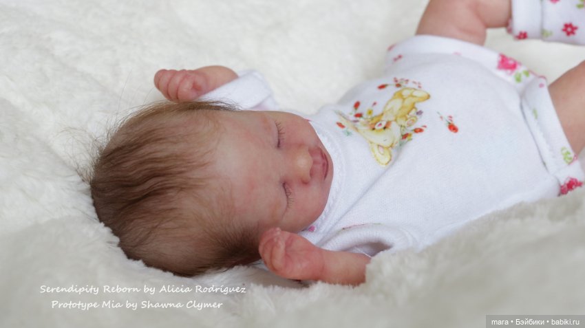 Mia скульптора Shawna Clymer, автор прототипа Alicia Rodriguez