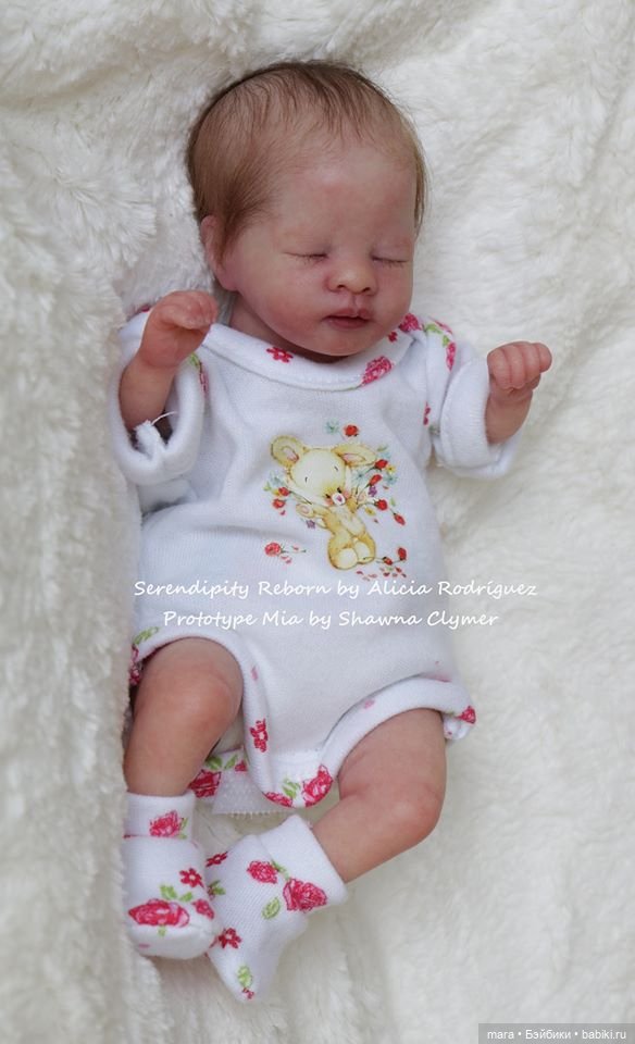 Mia скульптора Shawna Clymer, автор прототипа Alicia Rodriguez