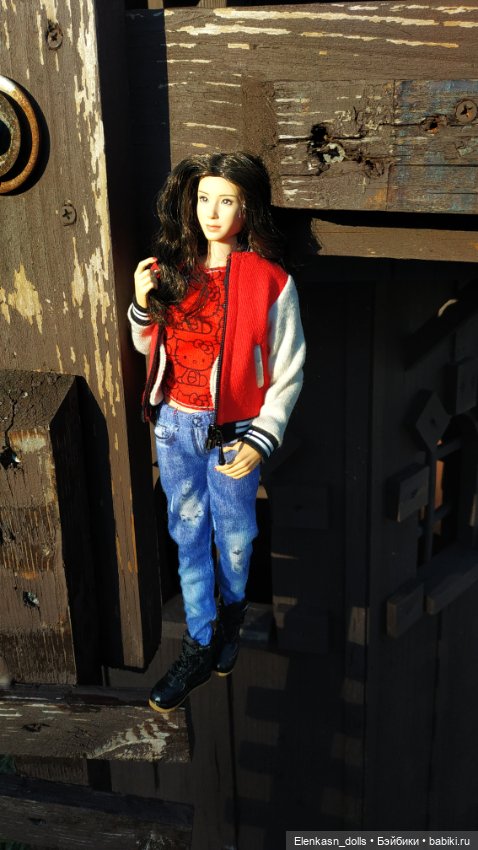 Люси от Dam toys — Коллекционные экшн (фото 10)