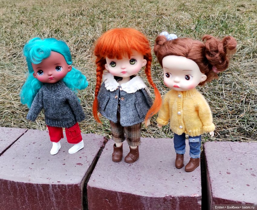 Прогулка с девочками. Holala