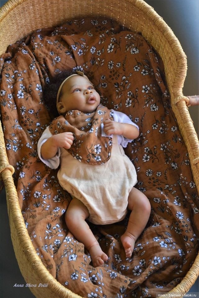 DeShawn скульптора Jorja Pigott, автор прототипа Anna Sheva