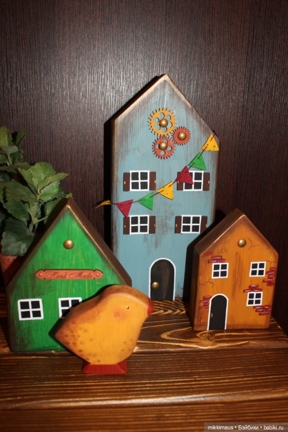 Домики из дерева и Слоники Тедди