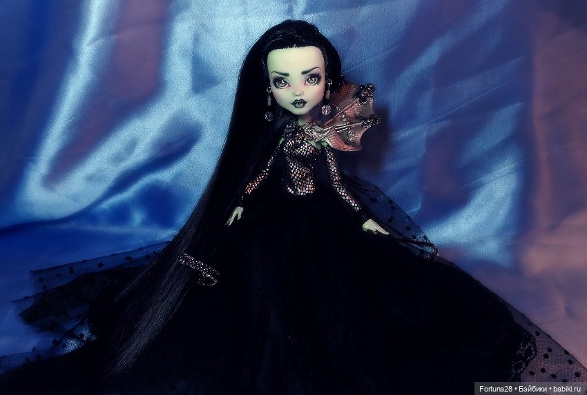 Сказка о темной королеве — ООАК Monster High и Ever After High: репейнт (фото 9)