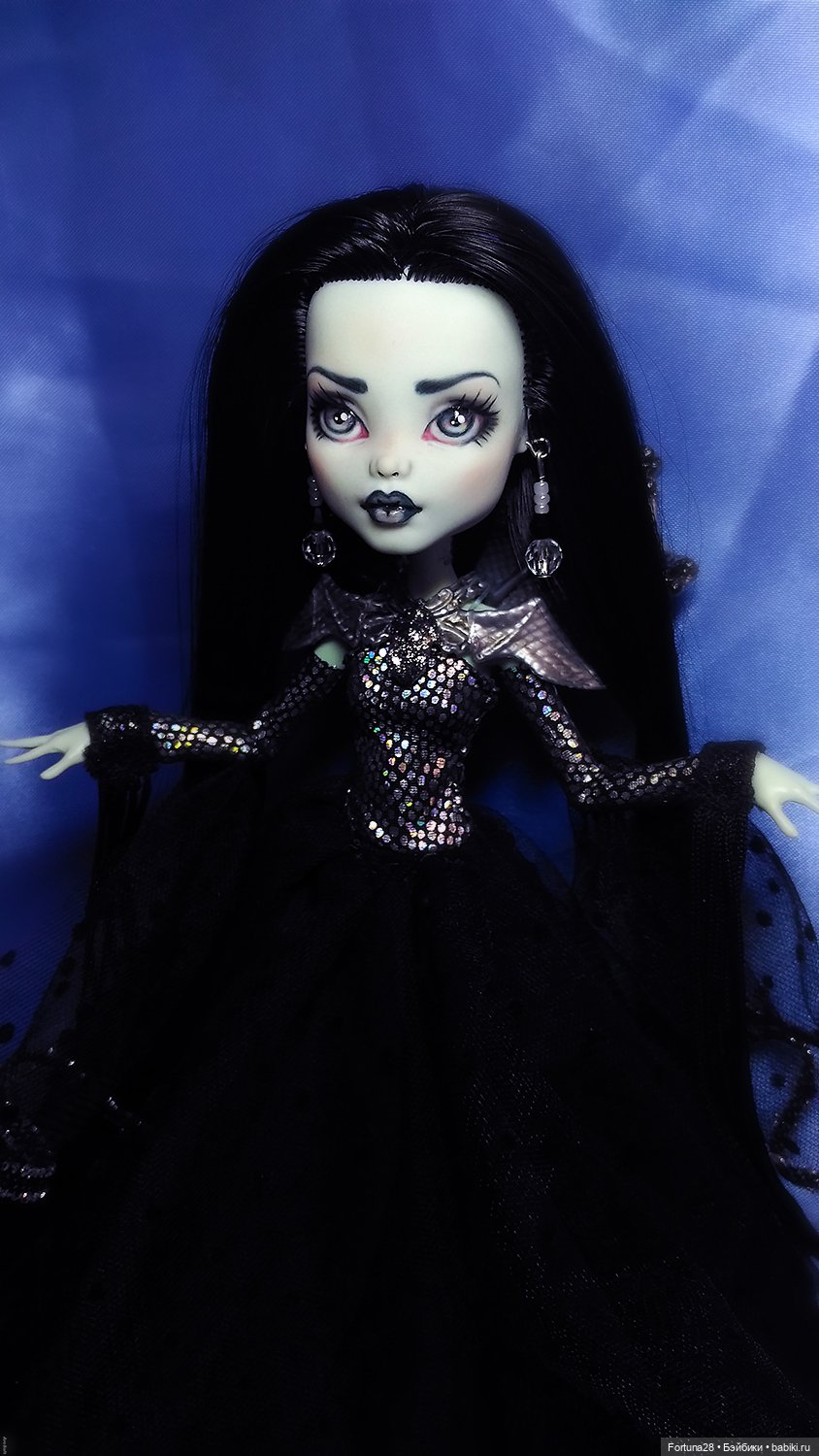 Сказка о темной королеве — ООАК Monster High и Ever After High: репейнт (фото 7)