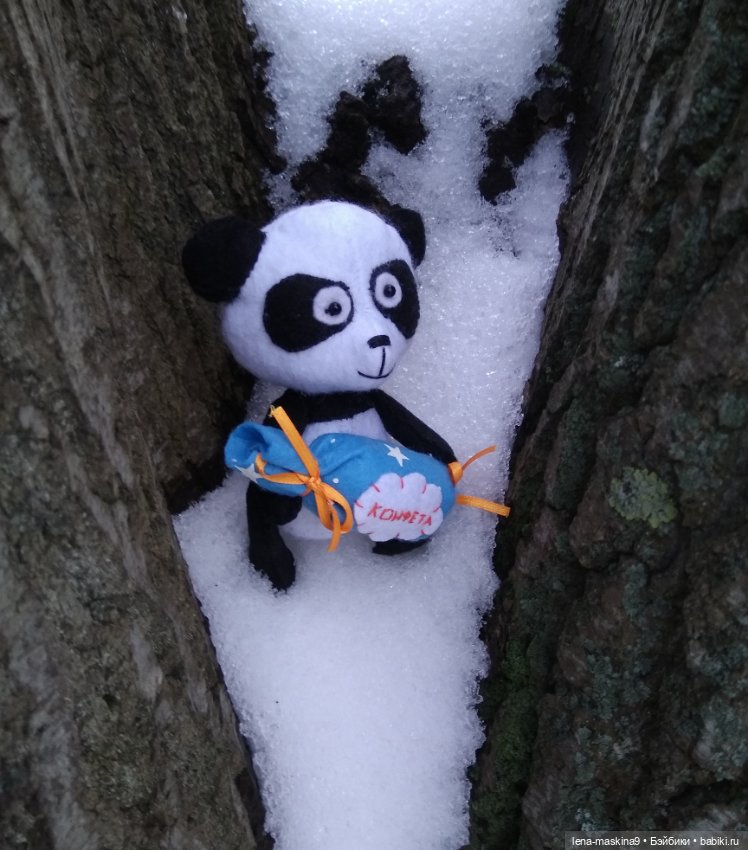 Пандочка и ее любимая конфетка