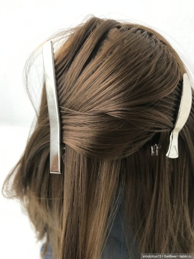 Как сделать фигурный (чешуйчатый) пробор кукле