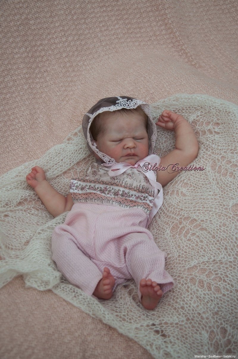 Kovu скульптора Sabrina Hergarten, автор прототипа Silvia Ezquerra