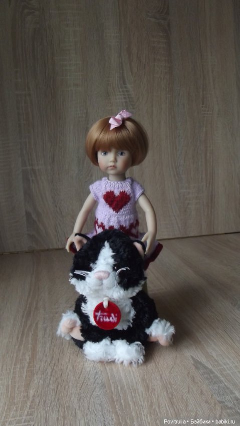 Неожиданно отклонилась от курса. Monday's Child. Сравниваем с Plusczok