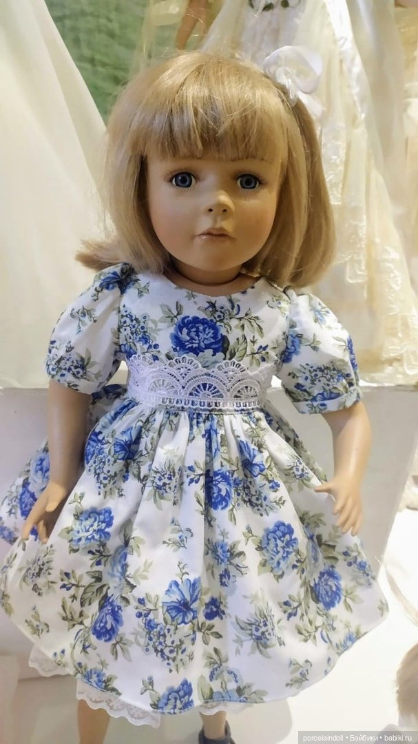 Выставка "Мир кукол" петербургского коллекционера Янины Фёдоровой в городе Олонец, Карелия 2020