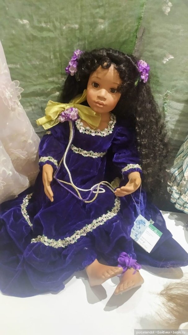 Выставка "Мир кукол" петербургского коллекционера Янины Фёдоровой в городе Олонец, Карелия 2020