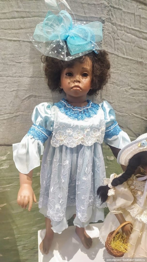 Выставка "Мир кукол" петербургского коллекционера Янины Фёдоровой в городе Олонец, Карелия 2020