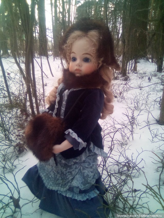 Незнакомка моя знакомая — Редкие антикварные куклы и реплики: воск (фото 4)