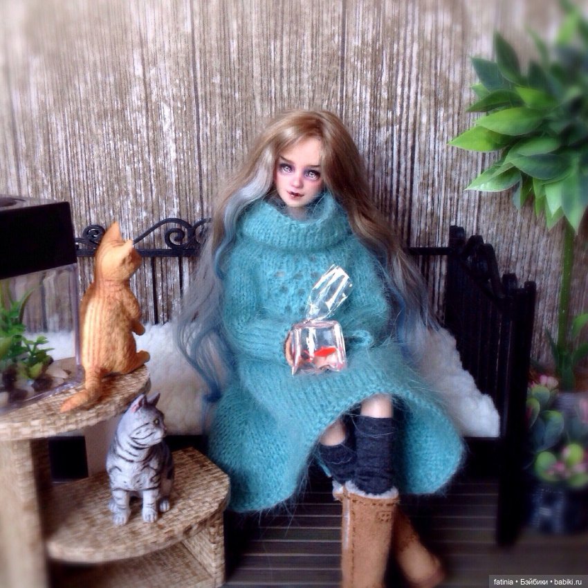 И это всё о Флёр... один персонаж и много фото