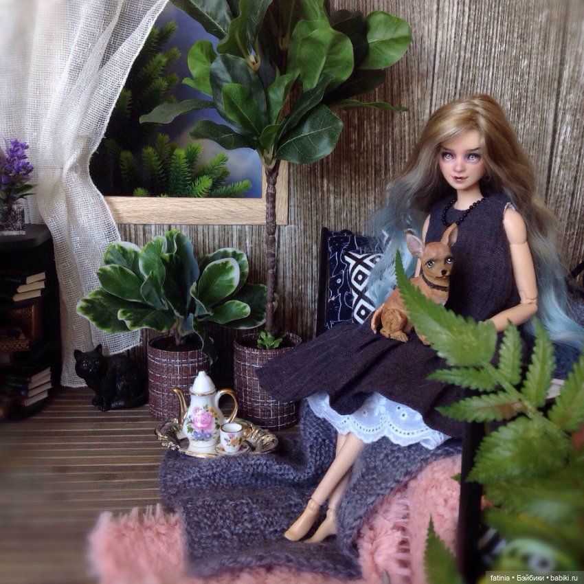 И это всё о Флёр... один персонаж и много фото