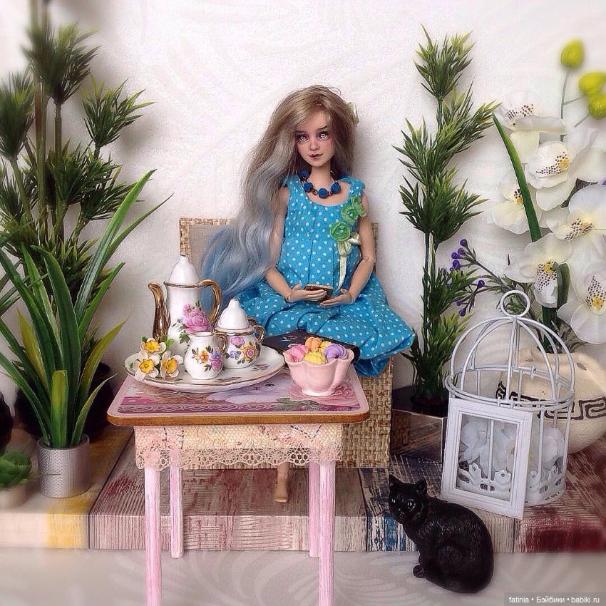 И это всё о Флёр... один персонаж и много фото