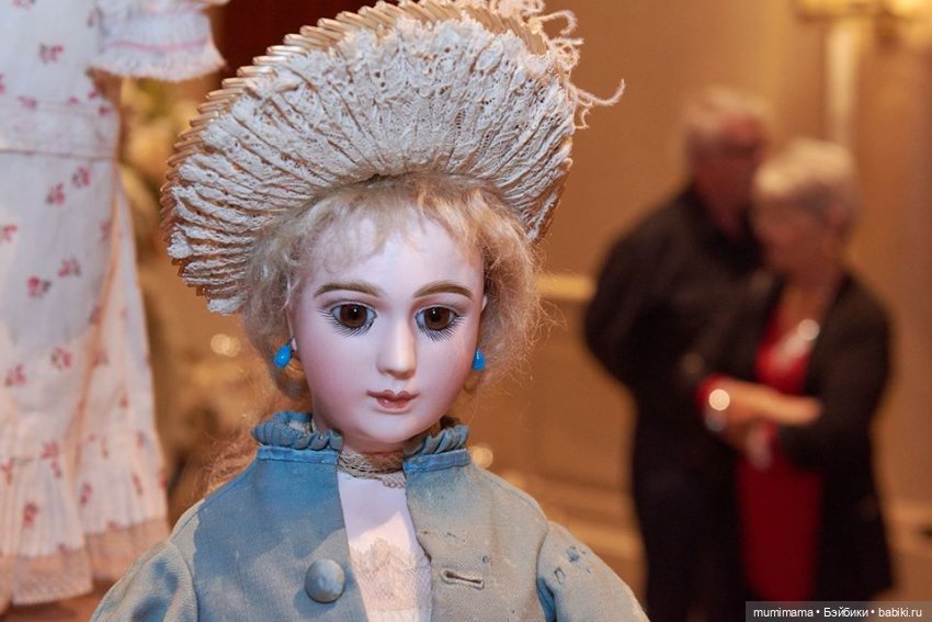 Theriault's 50th Anniversary January Marquis Auction Weekend