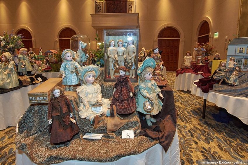 Theriault's 50th Anniversary January Marquis Auction Weekend