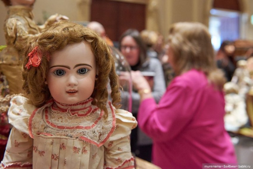 Theriault's 50th Anniversary January Marquis Auction Weekend