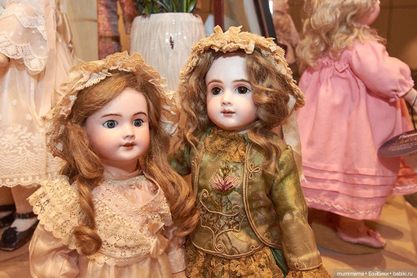 Theriault's 50th Anniversary January Marquis Auction Weekend