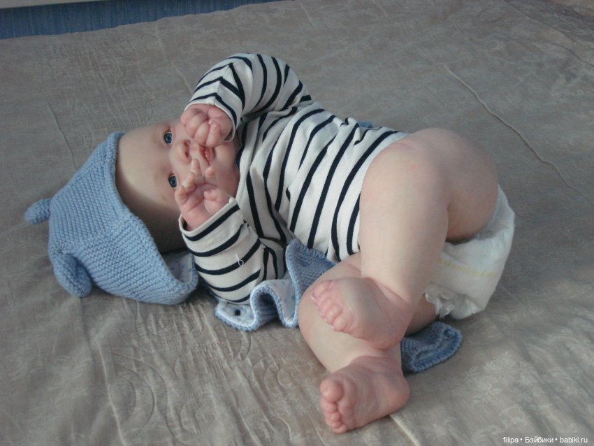 Малыш Арсений на небольшой прогулке (фото 8)