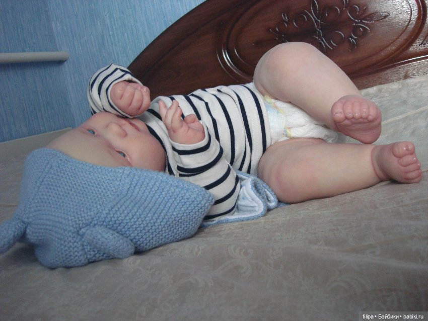 Малыш Арсений на небольшой прогулке (фото 9)