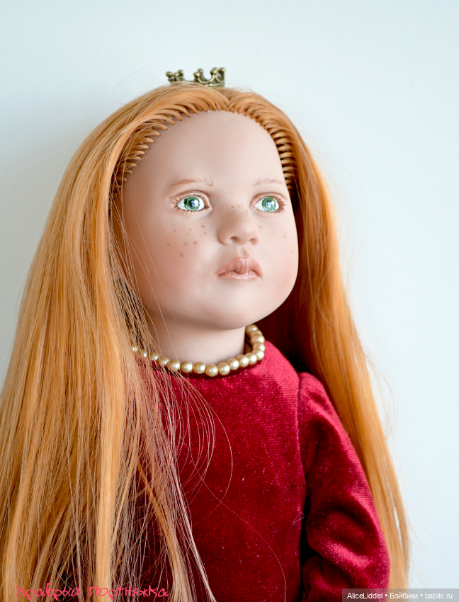 Показ мод для мелких цвергов, на сцене, Лило от Zwergnase