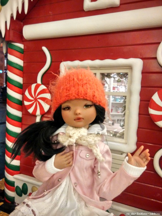 Приключения Саяры. Новый год на Красной площади