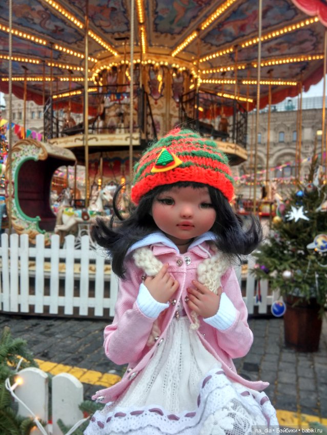 Приключения Саяры. Новый год на Красной площади (фото 6)