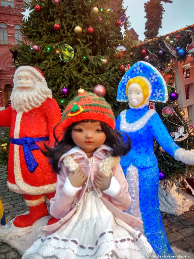 Приключения Саяры. Новый год на Красной площади (фото 5)