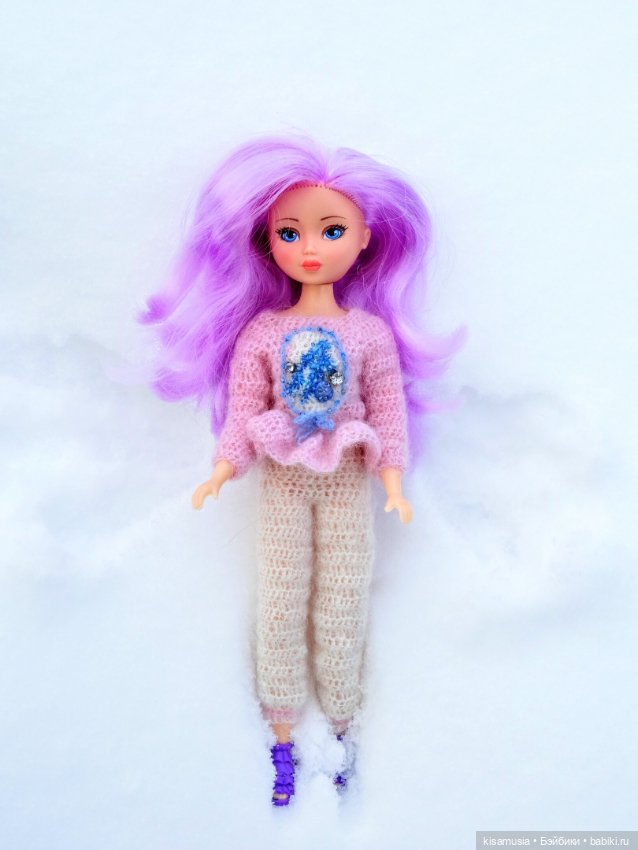 Зимняя прогулка стильных девчонок