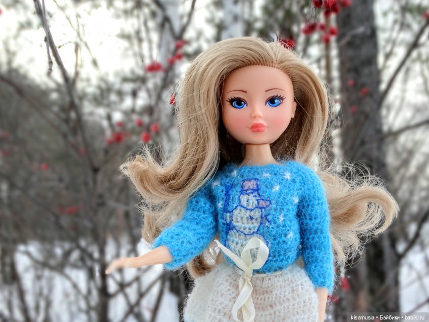 Зимняя прогулка стильных девчонок (фото 8)