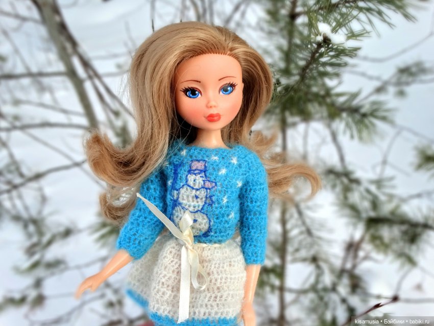 Зимняя прогулка стильных девчонок