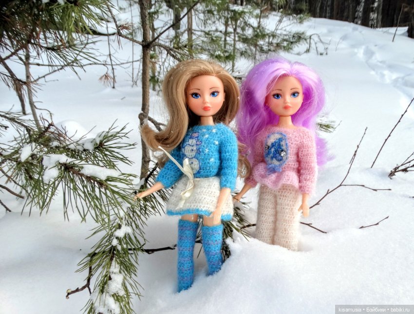 Зимняя прогулка стильных девчонок